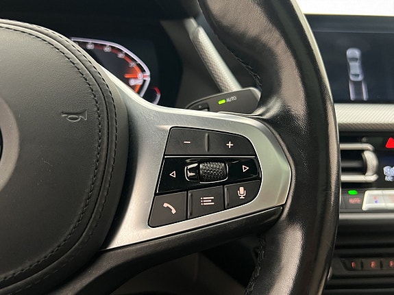 BMW 220i 21 of 30
