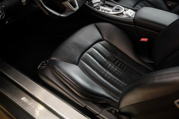 Mercedes-Benz SL63 14 of 27