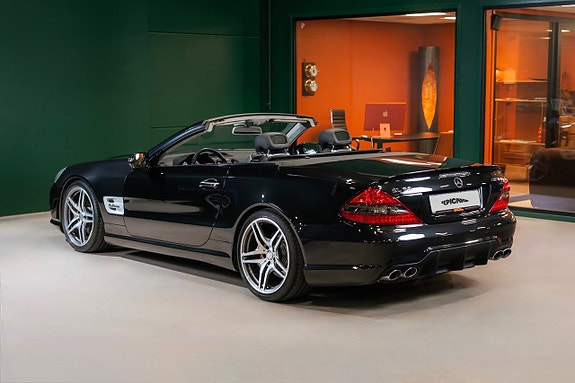 Mercedes-Benz SL63 3 of 5
