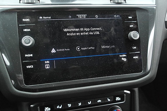 Volkswagen Tiguan Allspace 16 of 24