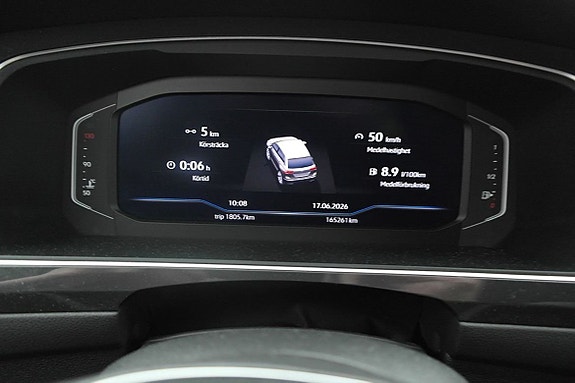 Volkswagen Tiguan Allspace 10 of 24