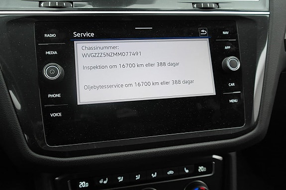 Volkswagen Tiguan Allspace 14 of 24