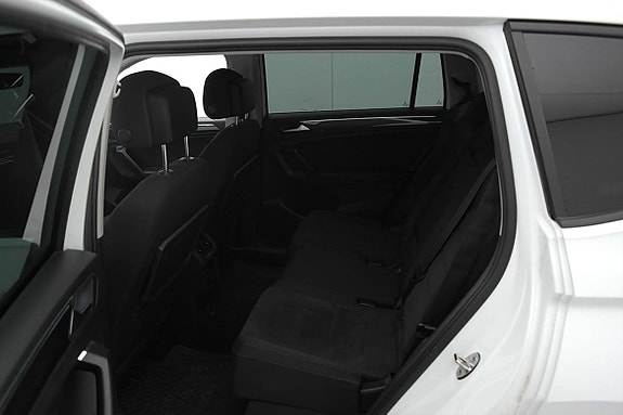 Volkswagen Tiguan Allspace 21 of 24