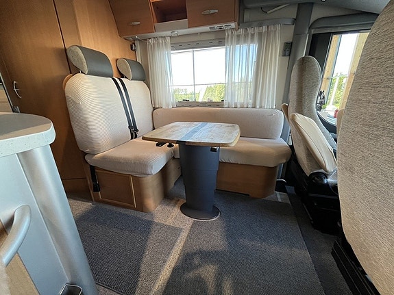 Knaus Sun Liner /ALDE/Solcell/Ugn/Taksäng/AC bodel 12 of 17