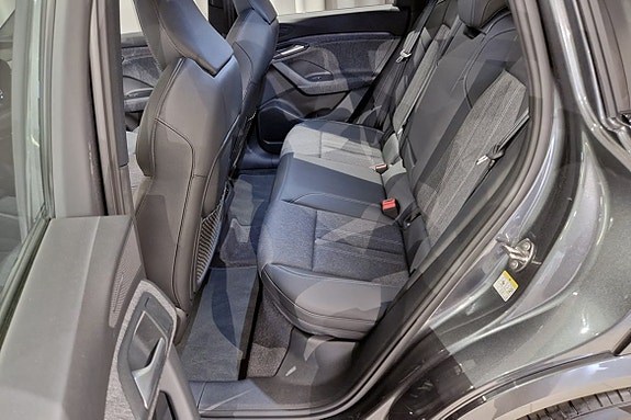 Audi Q6 e-tron 19 of 20