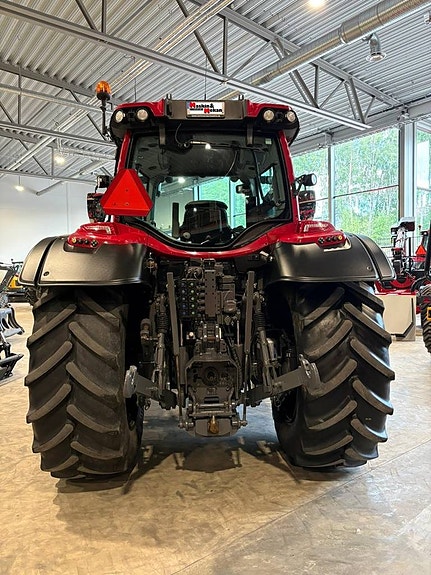 Valtra N155 E Unlimited 6 of 12