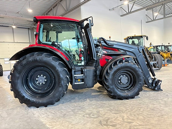 Valtra N155 E Unlimited 4 of 5