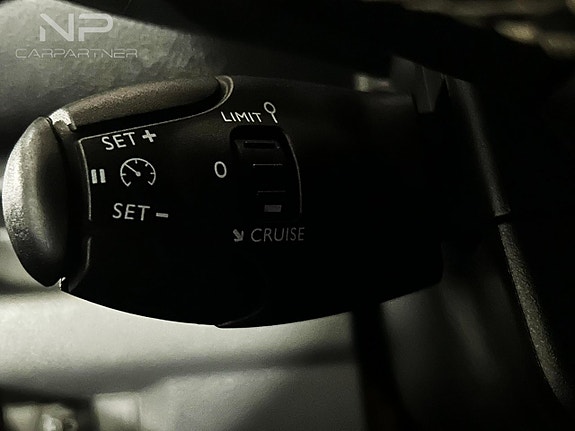Opel Vivaro 16 of 25