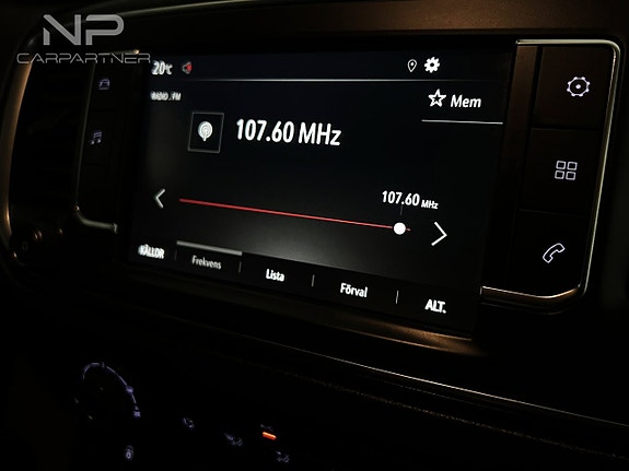 Opel Vivaro 21 of 25