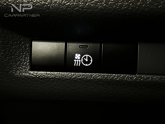 Opel Vivaro 17 of 25