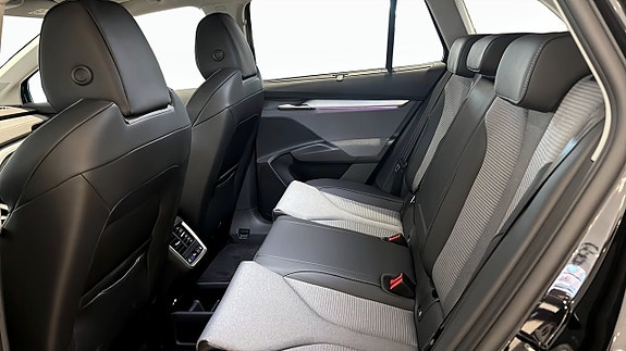 Skoda Enyaq 9 of 11
