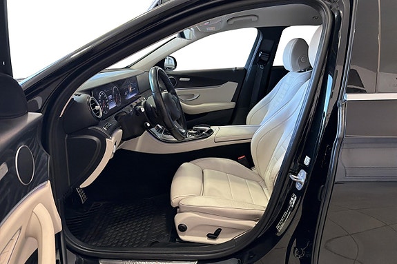 Mercedes-Benz E220 d 10 of 12