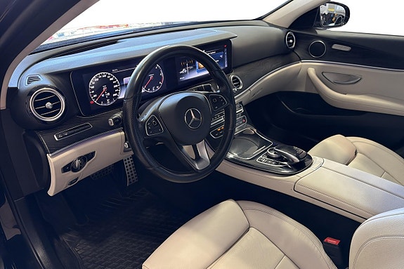 Mercedes-Benz E220 d 7 of 12