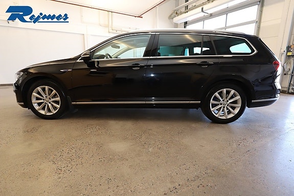 Volkswagen Passat 4 of 5