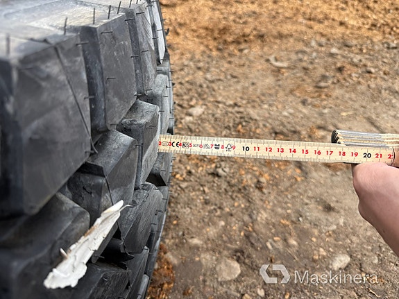Entreprenaddäck Michelin X-crane 385/95R25 5 of 5