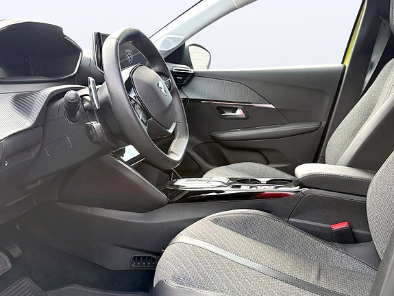 Peugeot 208 5 of 5
