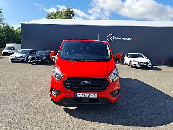 Ford Transit Custom 11 of 27