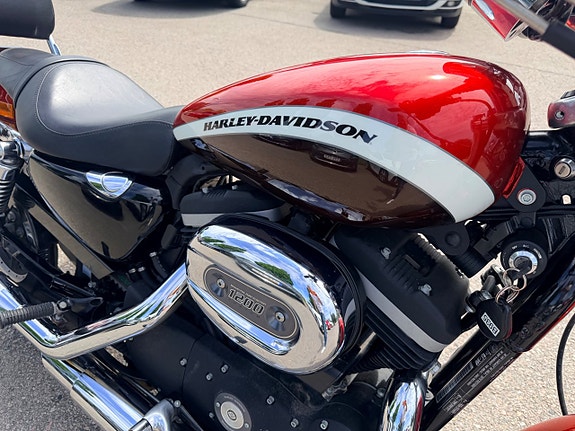 Harley-Davidson XL1200CA Sportster Custom FFDAAO 8 of 9
