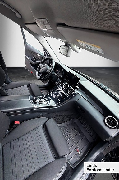Mercedes-Benz C200 d 8 of 10