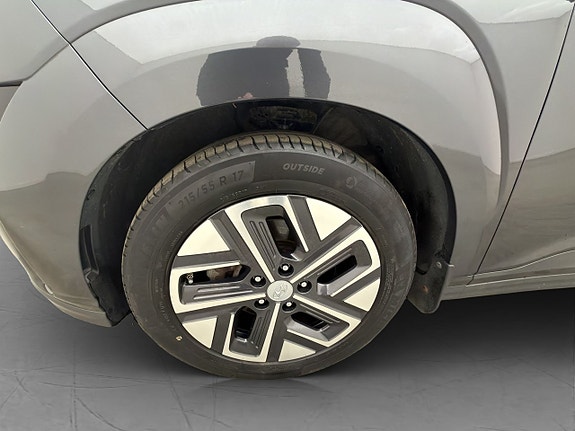 Hyundai Kona 30 of 30