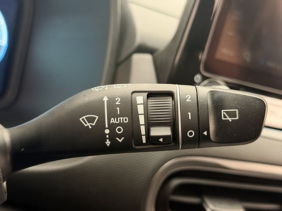 Hyundai Kona 27 of 30