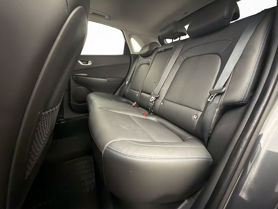 Hyundai Kona 17 of 30