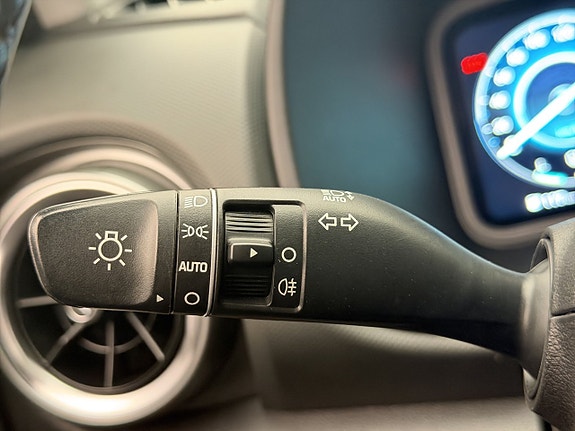 Hyundai Kona 28 of 30