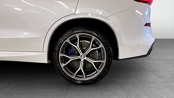 BMW X5 6 of 24