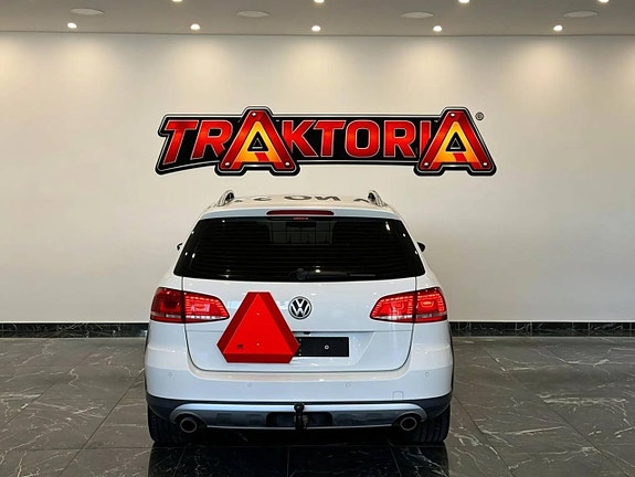Volkswagen Passat Alltrack 2.0 TDI DPF 4Motion / A-traktor 6 of 12