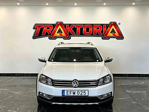 Volkswagen Passat Alltrack 2.0 TDI DPF 4Motion / A-traktor 3 of 12