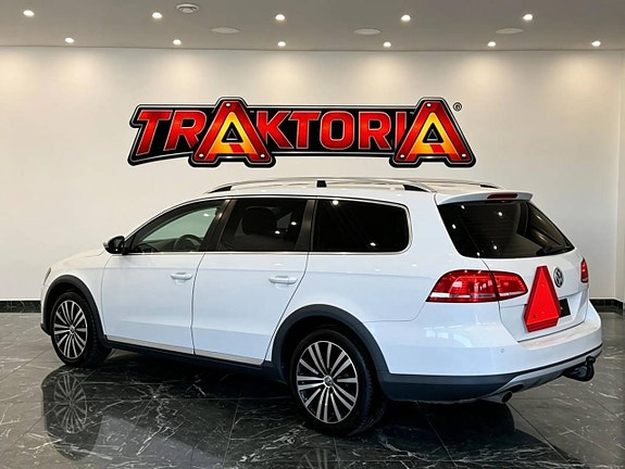 Volkswagen Passat Alltrack 2.0 TDI DPF 4Motion / A-traktor 5 of 12