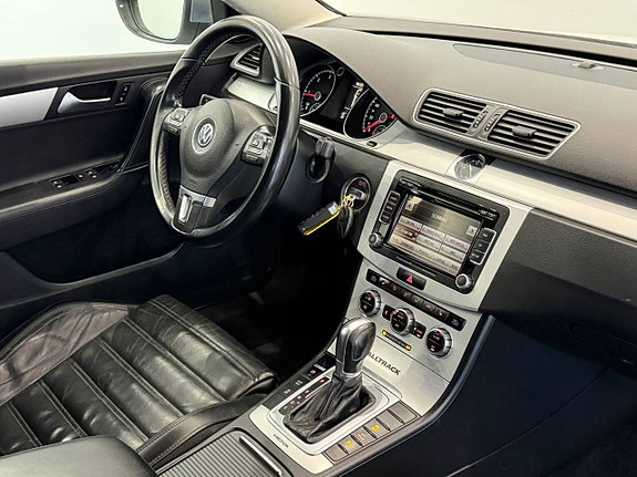 Volkswagen Passat Alltrack 2.0 TDI DPF 4Motion / A-traktor 10 of 12