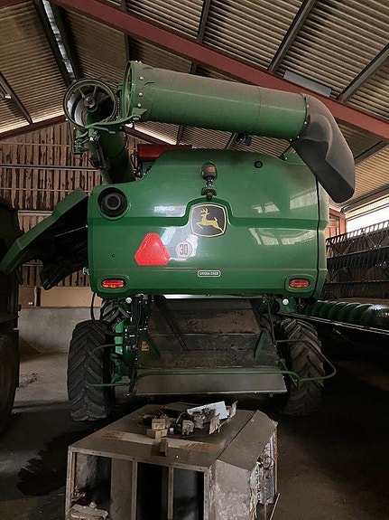 John Deere S785I 10 of 24
