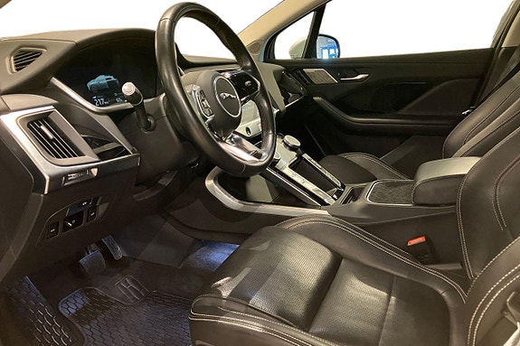 Jaguar I-PACE 10 of 25