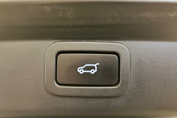 Jaguar I-PACE 24 of 25