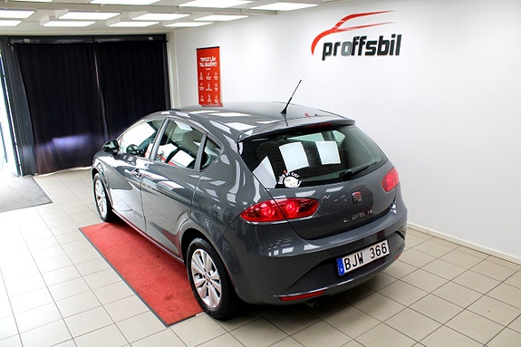 Seat Leon 8 of 19