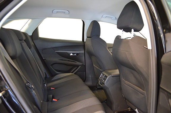 Peugeot 3008 11 of 18