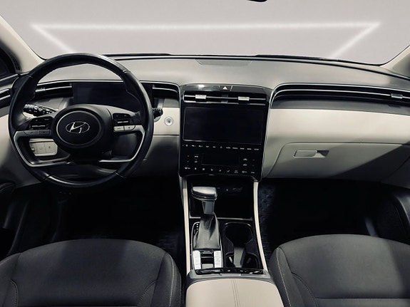 Hyundai Tucson 15 of 28