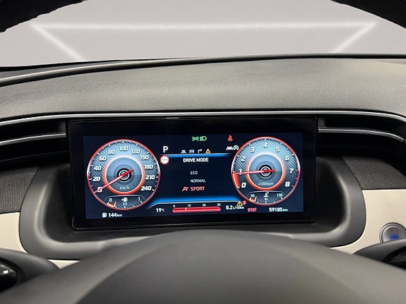 Hyundai Tucson 18 of 28