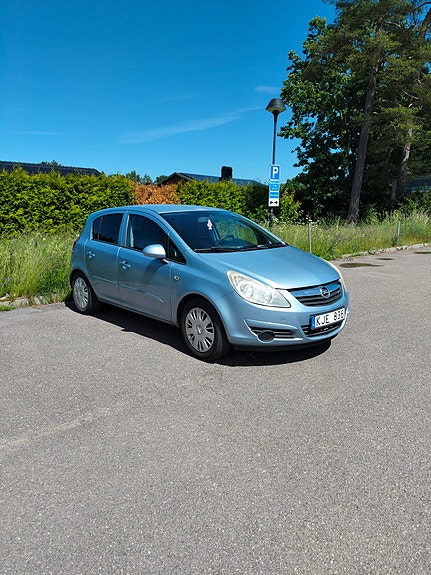 Opel Corsa 4 of 5