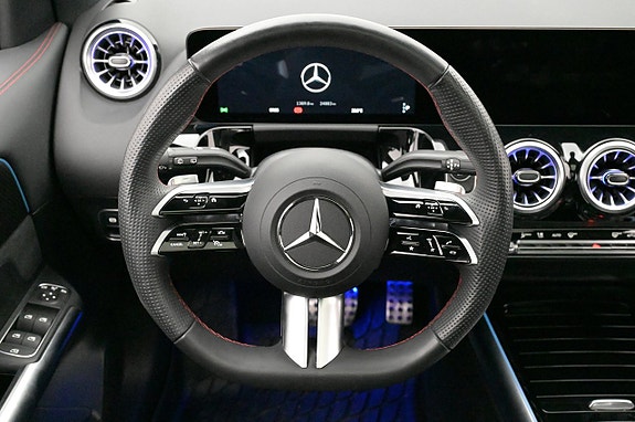 Mercedes-Benz GLA250 e 7 of 27
