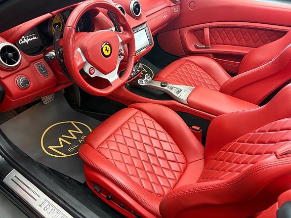 Ferrari California 5 of 5