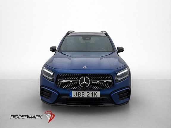 Mercedes-Benz GLB200 2 of 5