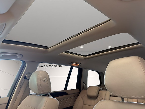 Mercedes-Benz GL350 12 of 24
