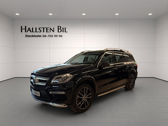 Mercedes-Benz GL350 2 of 5