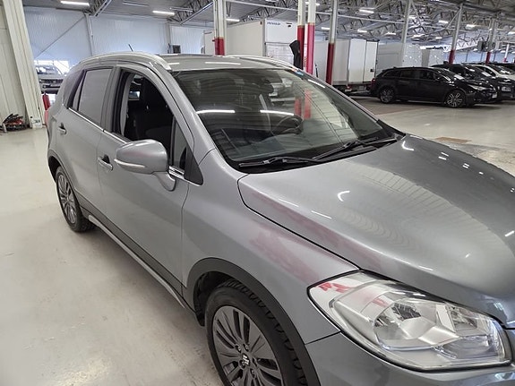 Suzuki SX4 3 of 10