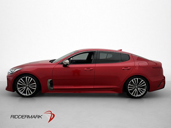 Kia Stinger 4 of 5