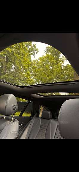 Mercedes-Benz E220 6 of 8