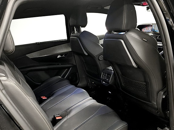 Peugeot 5008 15 of 19