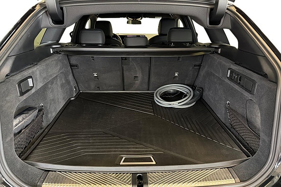 BMW 530e 22 of 24